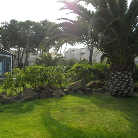 2 Bedroom For 5 شقة آجد